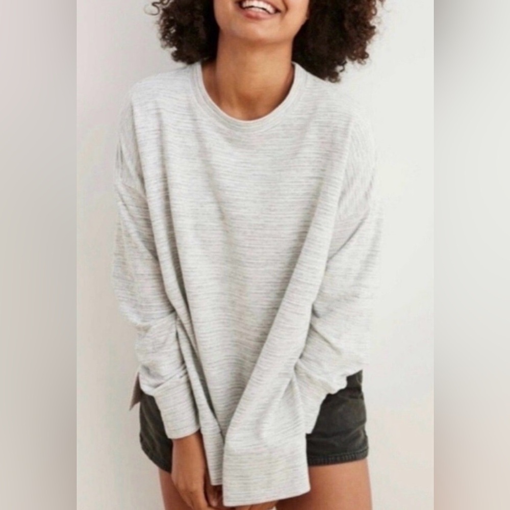 Aerie Oversized Summer Desert‎ Sweatshirt in Marled Grey
